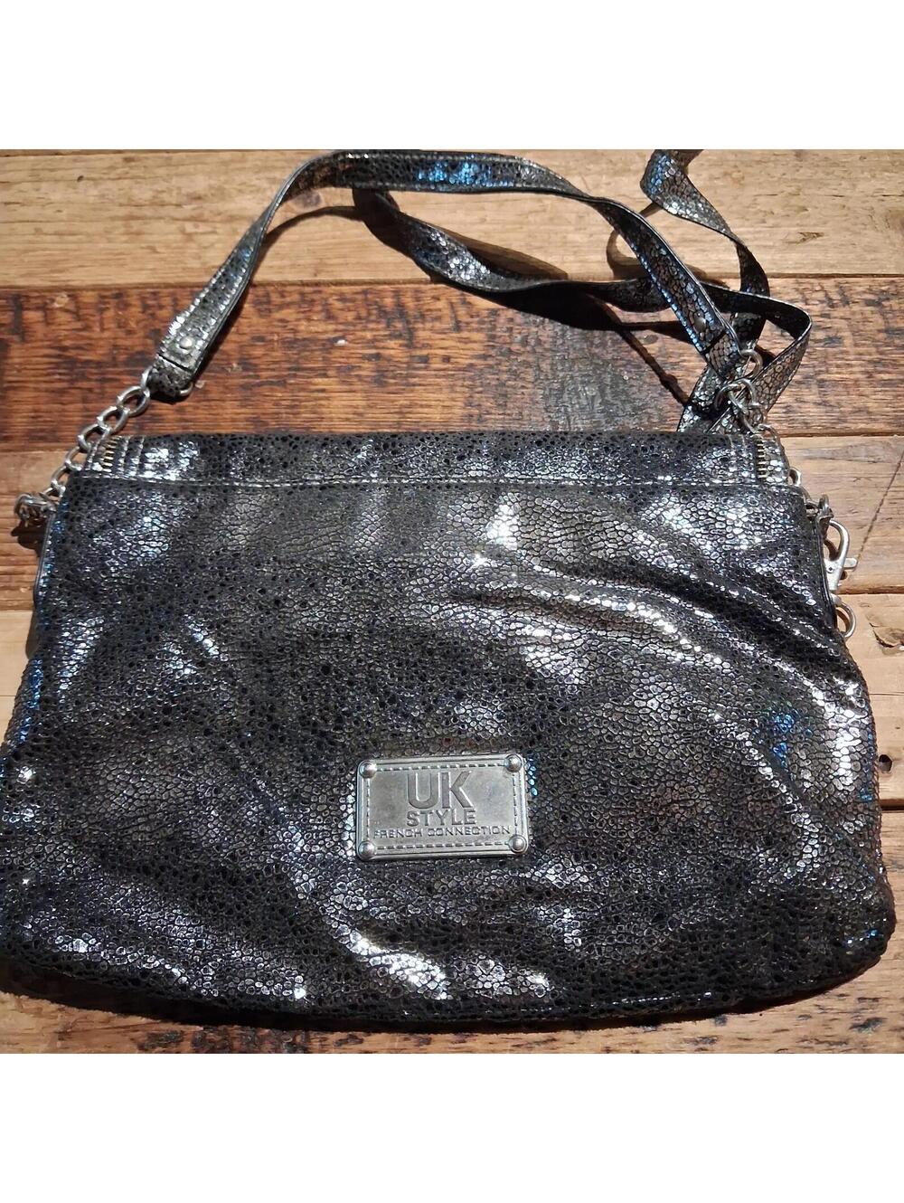 Black Textured Crossbody Bag with Zipper Pocket
